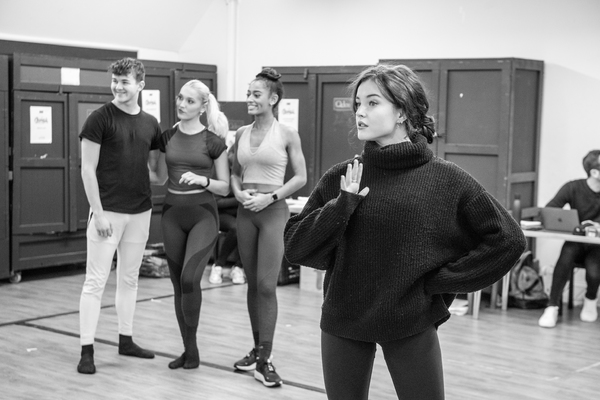 Photo Flash: Inside Rehearsal For SNOW WHITE at Richmond Theatre Image