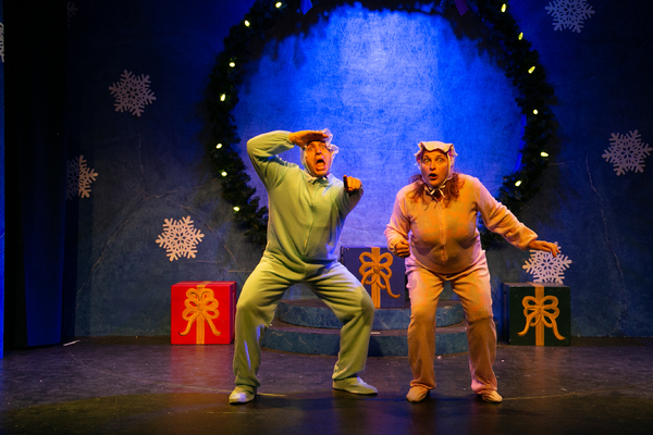 Photo Flash: First Look at TheatreWorks New Milford's WRECK THE HALLS Image