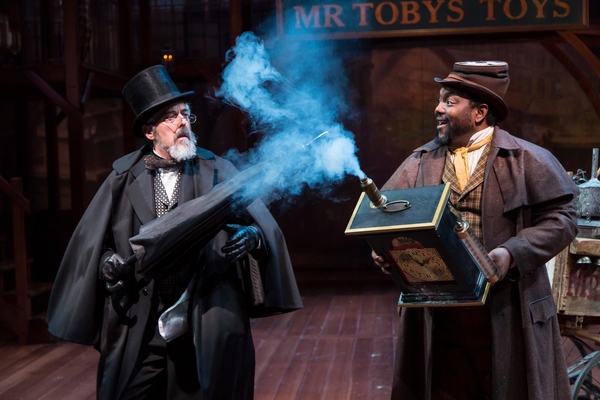 Photo Flash: A CHRISTMAS CAROL Rings In The Holidays At Hartford Stage 