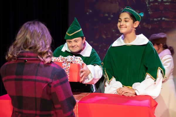 Photo Coverage: First Look at Pickerington Community Theatre's MIRACLE ON 34TH STREET Image