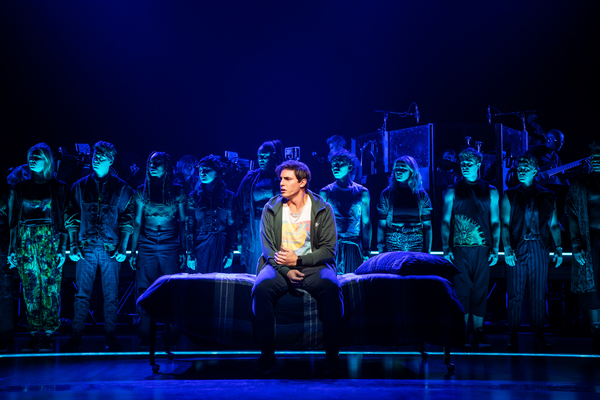 Photo Flash: Fall Head Over Feet for JAGGED LITTLE PILL on Broadway! Image