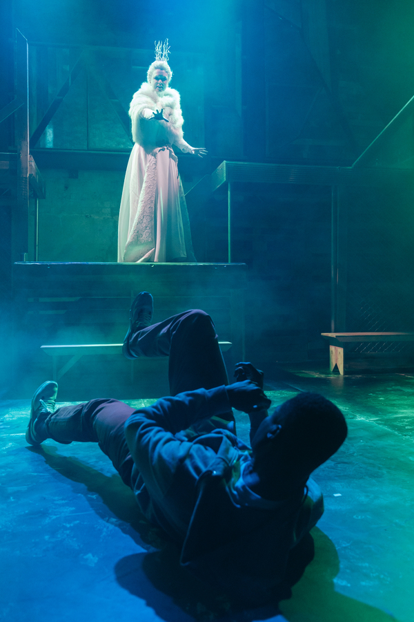 Photo Flash: THE SNOW QUEEN at Park Theatre Image