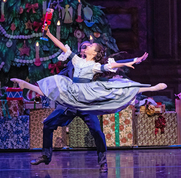 Review: The Nutcracker - Kansas City Ballet Image
