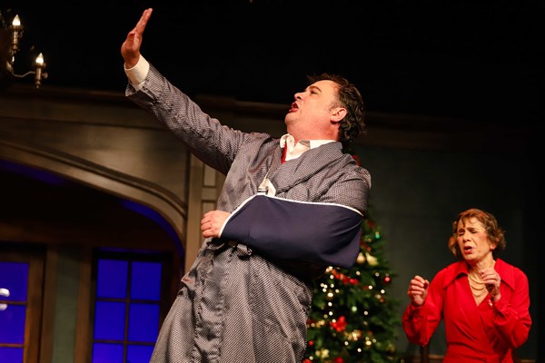 Photo Flash: HOLMES FOR THE HOLIDAYS At Tacoma Little Theatre Image
