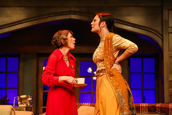 Photo Flash: HOLMES FOR THE HOLIDAYS At Tacoma Little Theatre Image