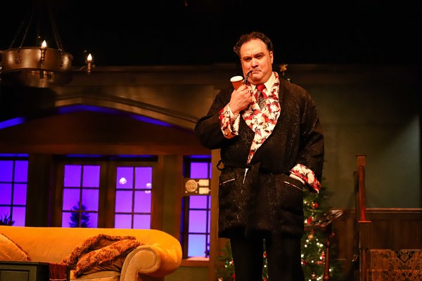 Photo Flash: HOLMES FOR THE HOLIDAYS At Tacoma Little Theatre Image