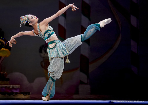 Review: THE NUTCRACKER at Academy Of Music Image