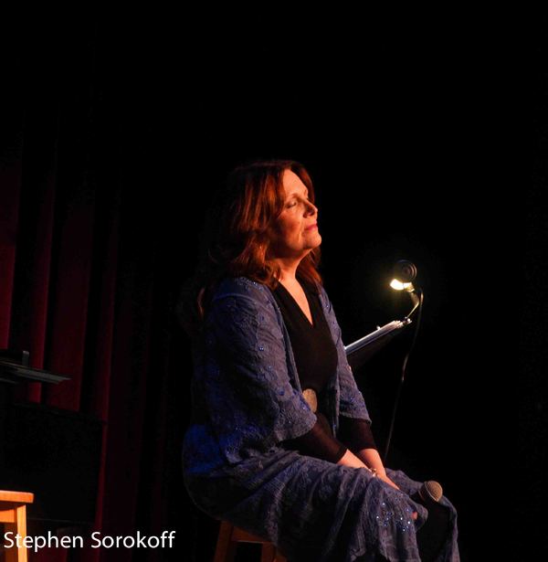 Photo Coverage: Maureen McGovern Plays The RRAZZ ROOM Image