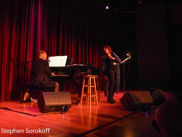 Photo Coverage: Maureen McGovern Plays The RRAZZ ROOM Image