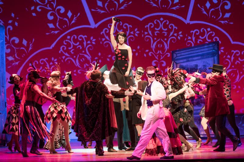 Review: AN AMERICAN IN PARIS at Châtelet 