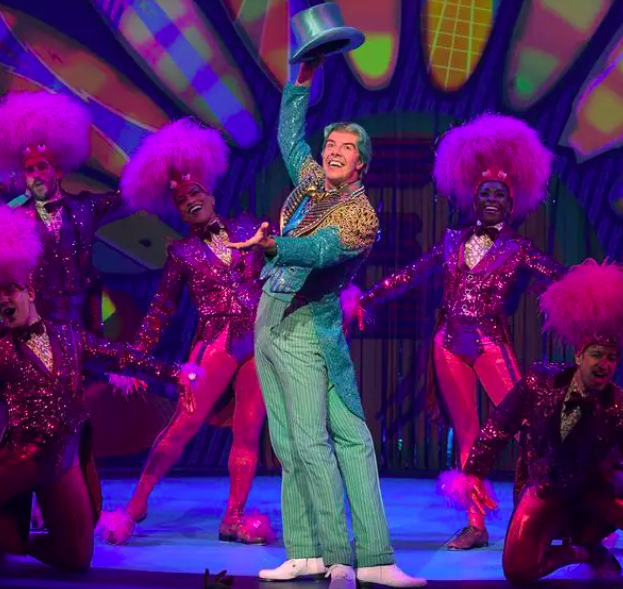 Review: THE SPONGEBOB MUSICAL: LIVE ON STAGE! Brought The Iconic Characters to Life on Nickelodeon! Image