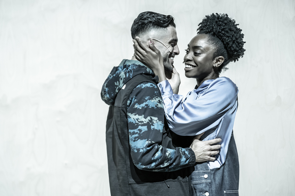 Photo Flash: First Look at CYRANO DE BERGERAC at Playhouse Theatre Image