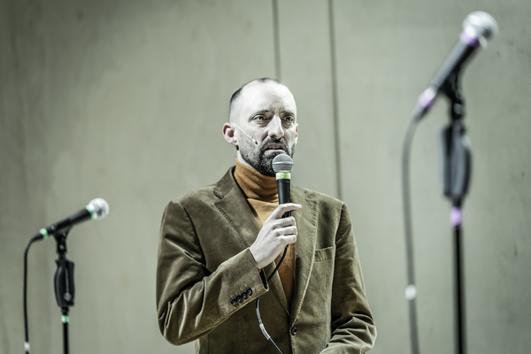 Photo Flash: First Look at CYRANO DE BERGERAC at Playhouse Theatre Image