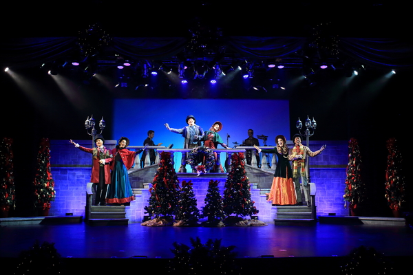 Photo Flash: Flat Rock Playhouse Presents A FLAT ROCK PLAYHOUSE CHRISTMAS Image