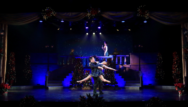 Photo Flash: Flat Rock Playhouse Presents A FLAT ROCK PLAYHOUSE CHRISTMAS Image