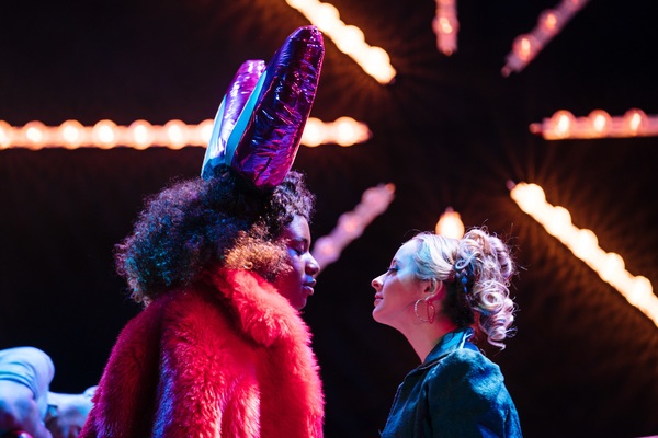 Photo Flash: First Look at A MIDSUMMER NIGHT'S DREAM at the Criterion Theatre Image