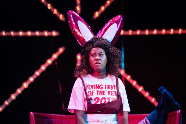 Photo Flash: First Look at A MIDSUMMER NIGHT'S DREAM at the Criterion Theatre 