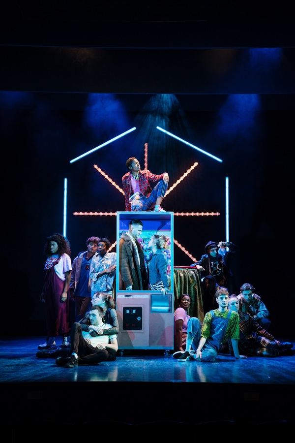 Photo Flash: First Look at A MIDSUMMER NIGHT'S DREAM at the Criterion Theatre Image