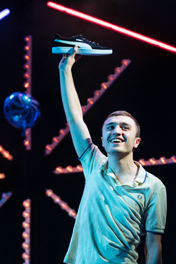Photo Flash: First Look at A MIDSUMMER NIGHT'S DREAM at the Criterion Theatre Image