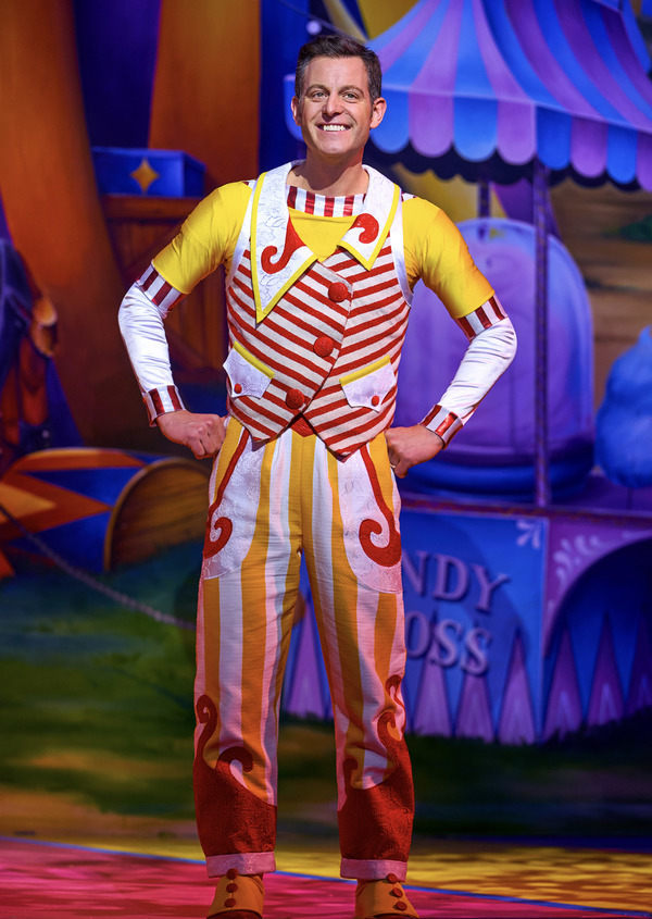 Photo Flash: First Look at GOLDILOCKS AND THE THREE BEARS at the London Palladium Image