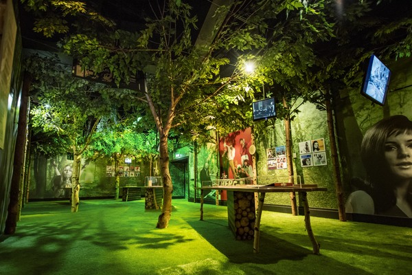 Photo Flash: Inside ABBA: SUPER TROUPERS - THE EXHIBITION in London Image
