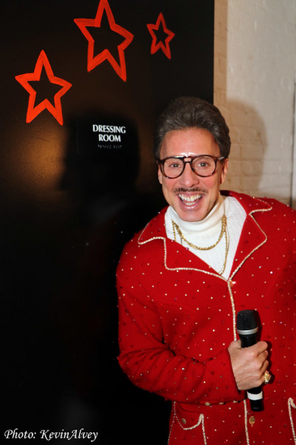 Photo Flash: Kenn Boisinger Was 'The New Voice Of Christmas' At Birdland Theater 