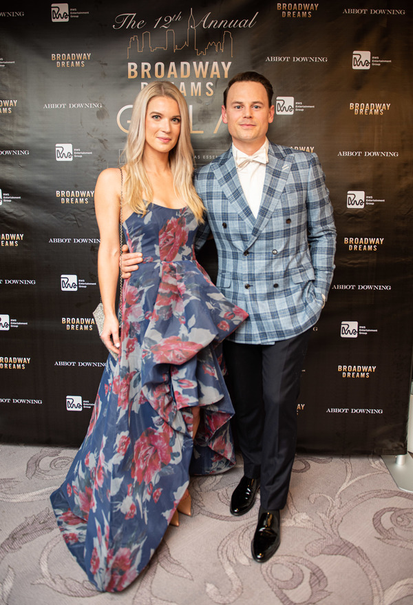 Photo Flash: Tom Kitt And Tom Gabbard Honored At Broadway Dreams 12th Annual Holiday Gala Image