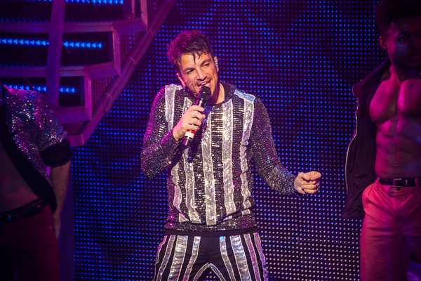Photo Flash: First Look at Peter Andre in THRILLER LIVE Image