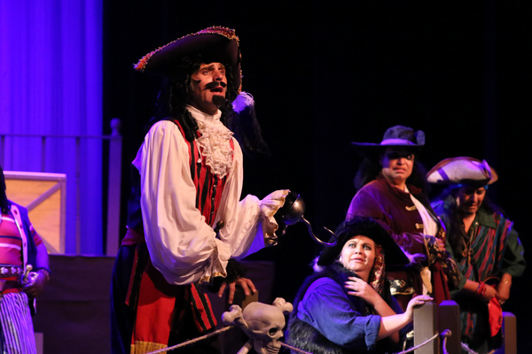 Photo Flash: PETER PAN Takes Flight At The Uptown Theater Image