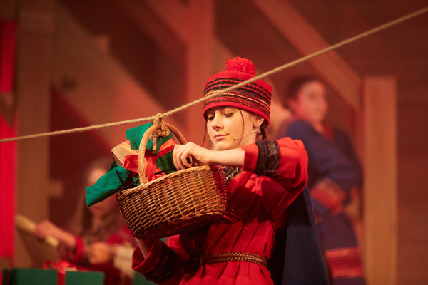 Photo Flash: Check Out Production Photos From THE SNOW QUEEN Image
