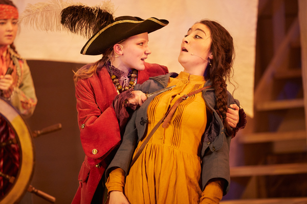 Photo Flash: Check Out Production Photos From THE SNOW QUEEN Image