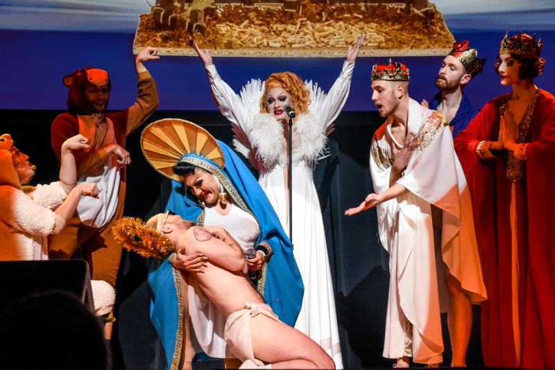 Review: BeDeLaCreme Presents ALL I WANT FOR CHRISTMAS IS ATTENTION, But All You'll Want Is More DeLa & Jinkx Monsoon 