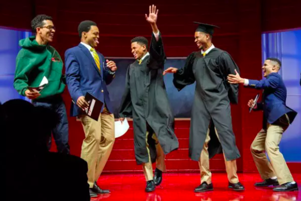 Photo Flashback: The Broadway Casts of 2019 Take Their Opening Night Bows Image