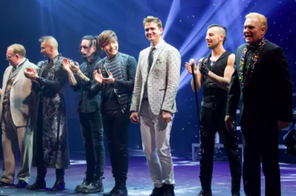 Photo Flashback: The Broadway Casts of 2019 Take Their Opening Night Bows Image