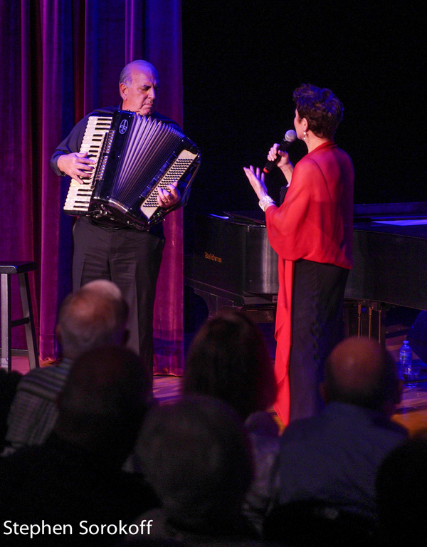 Photo Coverage: Christine Andreas Plays The Rrazz Room Image