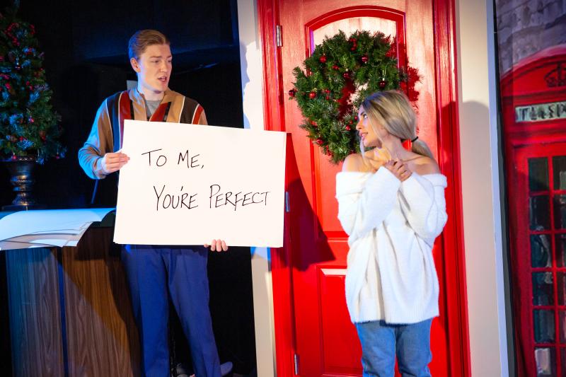 Review: Now is the Perfect Time to Fall in Love with LOVE ACTUALLY? 