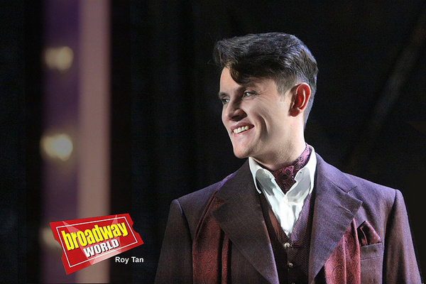 Photo Flash: First Look at CURTAINS at Wyndham's Theatre Image