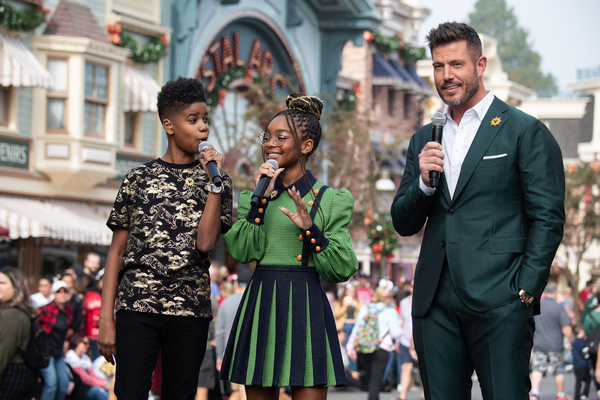 Photo Flash: DISNEY PARKS MAGICAL CHRISTMAS DAY PARADE Airs Wednesday, December 25 Image