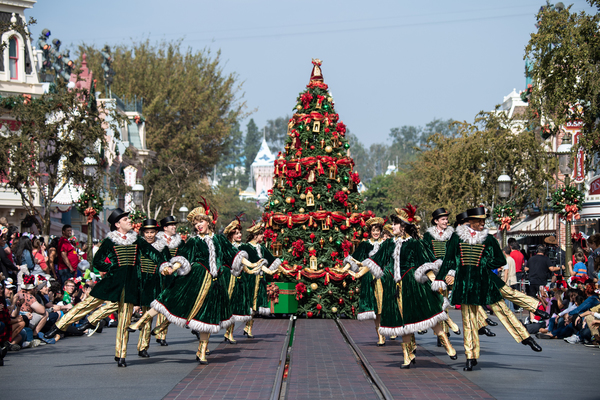 Photo Flash: DISNEY PARKS MAGICAL CHRISTMAS DAY PARADE Airs Wednesday, December 25 