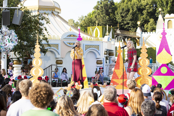 Photo Flash: DISNEY PARKS MAGICAL CHRISTMAS DAY PARADE Airs Wednesday, December 25 