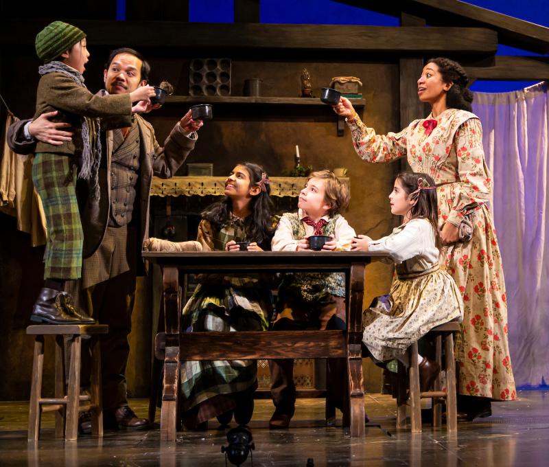 Review: A CHRISTMAS CAROL at McCarter Theater- A Treasured Show for the Holiday Season 