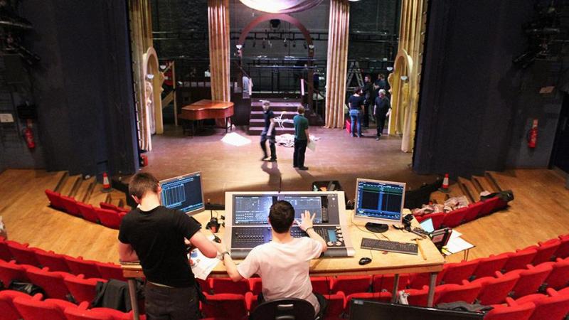 BWW Blog: Royal Central School of Speech and Drama's Nick Moran Explains the Evolving Nature of Lighting Design Image