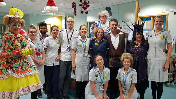 Photo Flash: Panto Stars Visit Patients At Bristol Children's Hospital This Christmas  Image