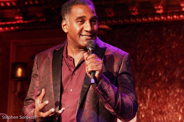 Photo Coverage: Norm Lewis Continues Holiday Run at Feinstein's/54 Below 