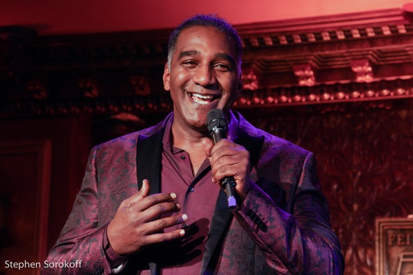 Photo Coverage: Norm Lewis Continues Holiday Run at Feinstein's/54 Below 