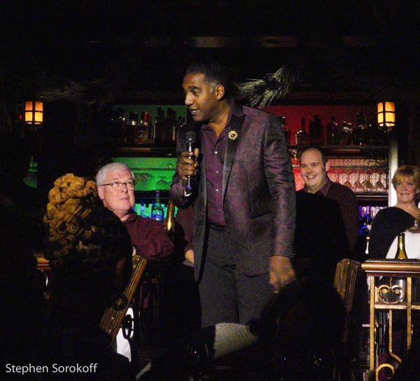 Photo Coverage: Norm Lewis Continues Holiday Run at Feinstein's/54 Below 