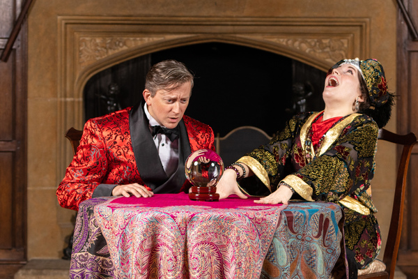 Photo Flash: First Look At BLITHE SPIRIT At Meadow Brook Theatre Image
