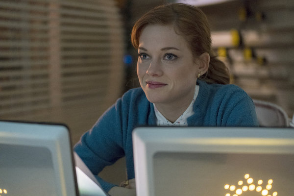 Photo Flash: See Skylar Astin, Jane Levy, & More in a First Look at ZOEY'S EXTRAORDINARY PLAYLIST Image