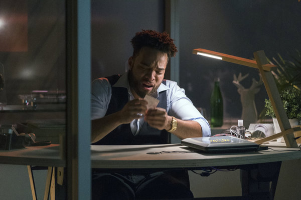 Photo Flash: See Skylar Astin, Jane Levy, & More in a First Look at ZOEY'S EXTRAORDINARY PLAYLIST Image