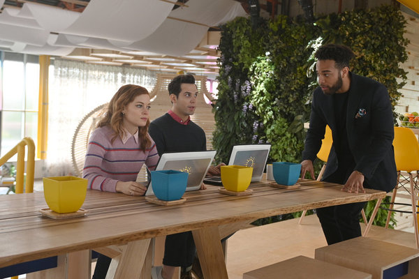 Photo Flash: See Skylar Astin, Jane Levy, & More in a First Look at ZOEY'S EXTRAORDINARY PLAYLIST Image